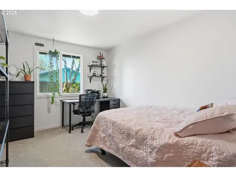 624 N Pershing Street Mt. Angel OR 97362