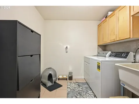 624 N Pershing Street Mt. Angel OR 97362