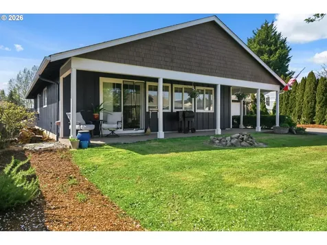 624 N Pershing Street Mt. Angel OR 97362