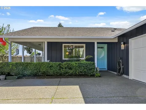 624 N Pershing Street Mt. Angel OR 97362