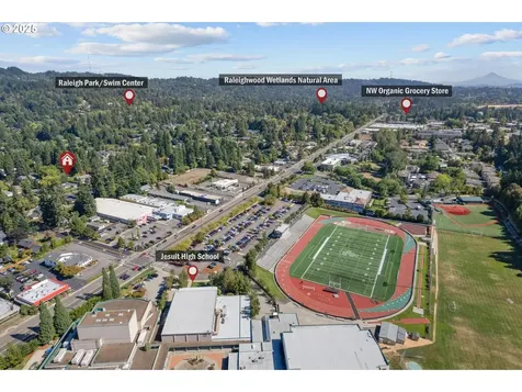 8725 SW White Pine Lane Portland OR 97225