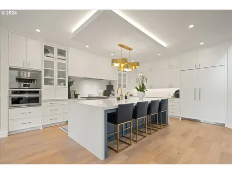 13305 Amber Place Lake Oswego OR 97034