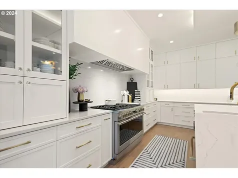 13305 Amber Place Lake Oswego OR 97034