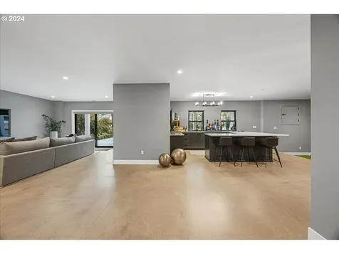 13305 Amber Place Lake Oswego OR 97034