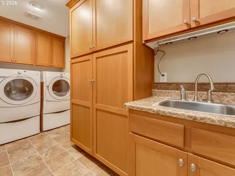 8015 NE 61st Street Vancouver WA 98662