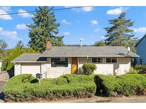 3027 SW Illinois Street Portland OR 97239