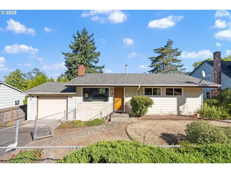 3027 SW Illinois Street Portland OR 97239