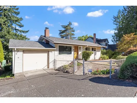 3027 SW Illinois Street Portland OR 97239