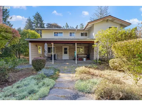 3027 SW Illinois Street Portland OR 97239