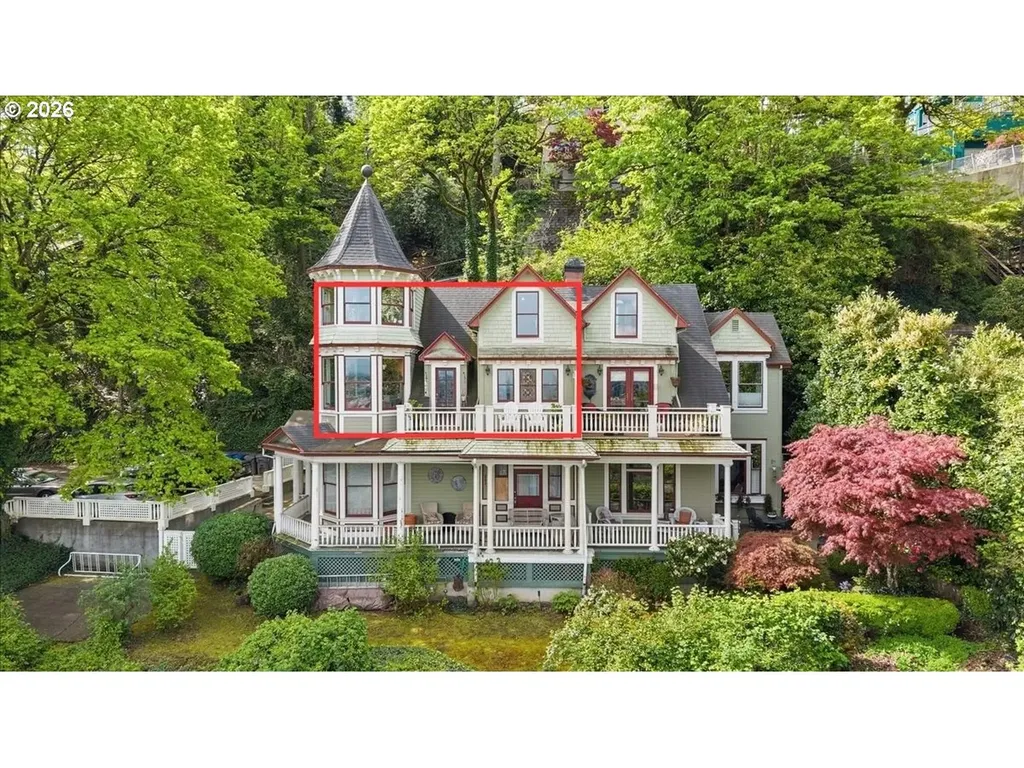 1931 SW 14th Avenue Portland OR 97201