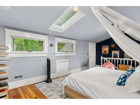 1931 SW 14th Avenue Portland OR 97201