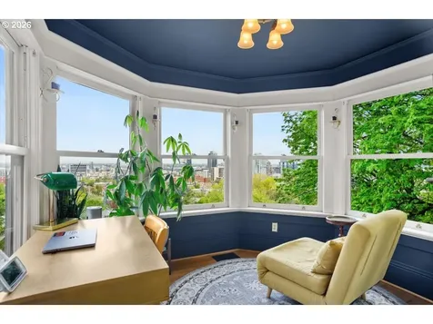 1931 SW 14th Avenue Portland OR 97201