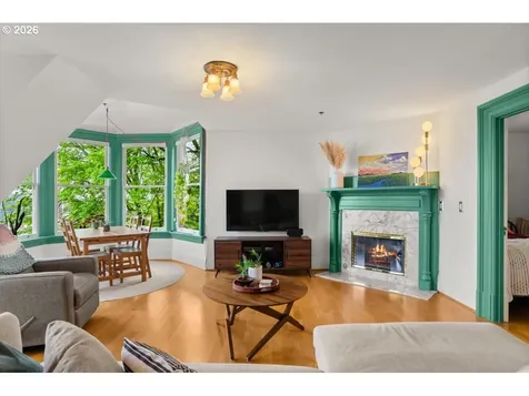 1931 SW 14th Avenue Portland OR 97201