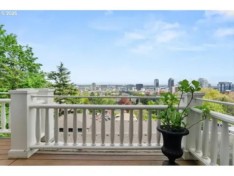1931 SW 14th Avenue Portland OR 97201