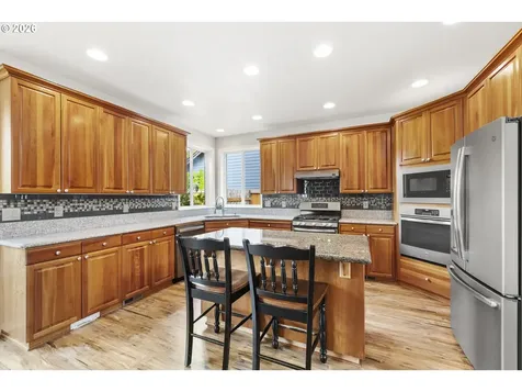 535 Maple Street Mt. Angel OR 97362