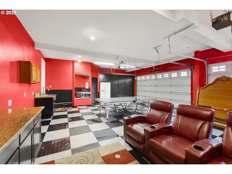 535 Maple Street Mt. Angel OR 97362