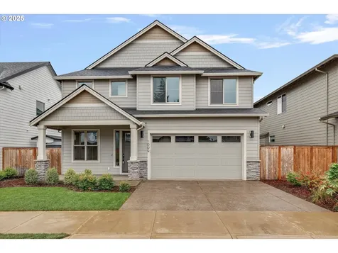 1009 NE 17th Avenue Canby OR 97013