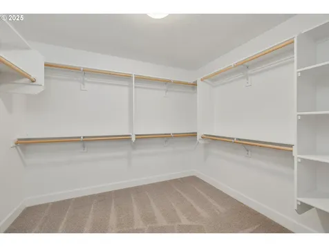 1009 NE 17th Avenue Canby OR 97013