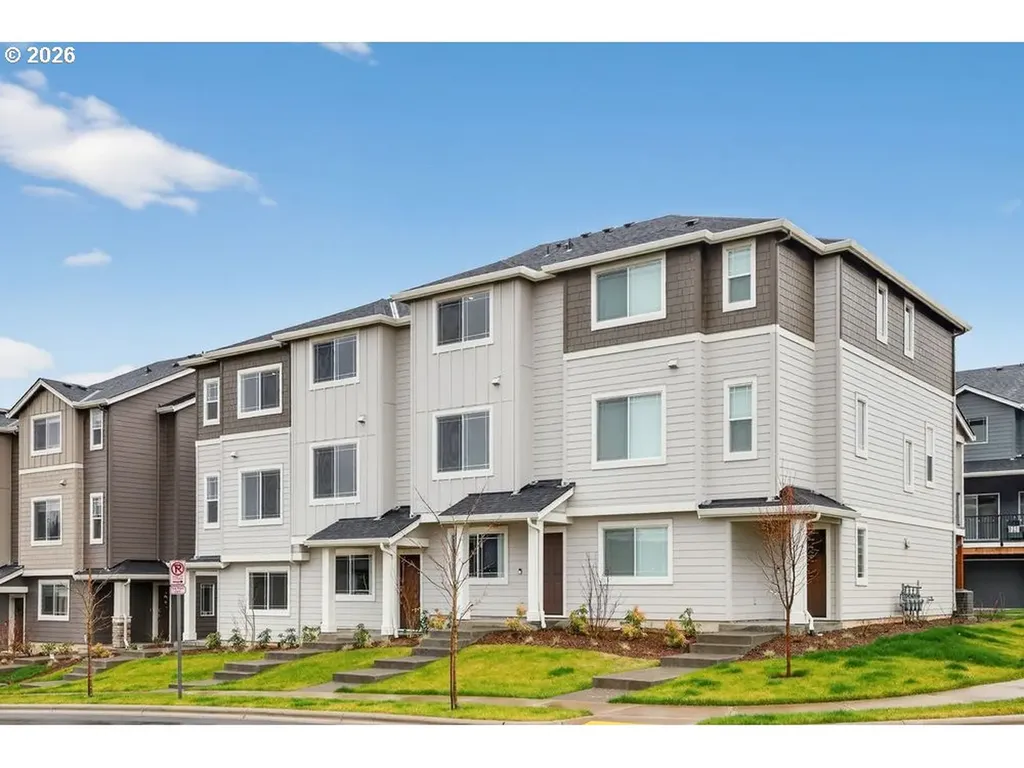 7522 NW Elise Avenue Portland OR 97229