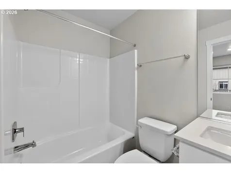 7522 NW Elise Avenue Portland OR 97229