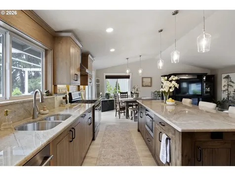 5819 Garden Valley Road Roseburg OR 97471