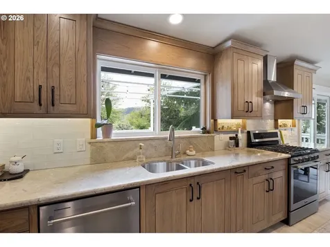 5819 Garden Valley Road Roseburg OR 97471