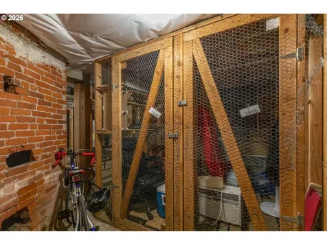 1842 1848 SE Ankeny Street Portland OR 97214