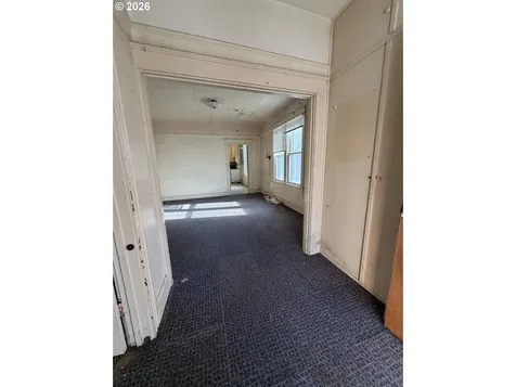 438 SE 30th Place Portland OR 97214