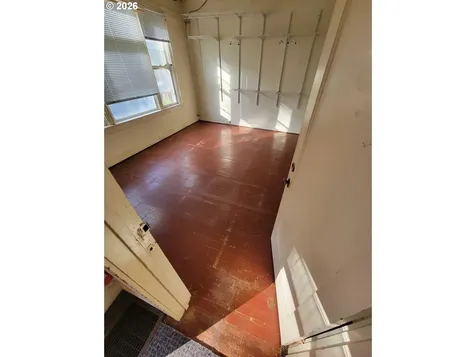 438 SE 30th Place Portland OR 97214