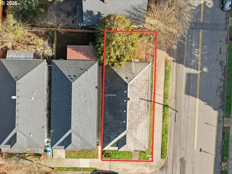 438 SE 30th Place Portland OR 97214