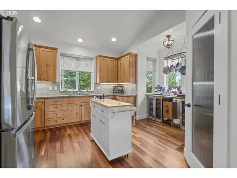 447 NW Mt Mazama Street Mcminnville OR 97128