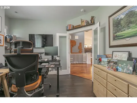 447 NW Mt Mazama Street Mcminnville OR 97128