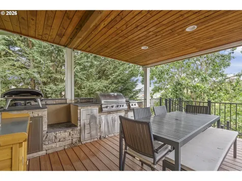 447 NW Mt Mazama Street Mcminnville OR 97128
