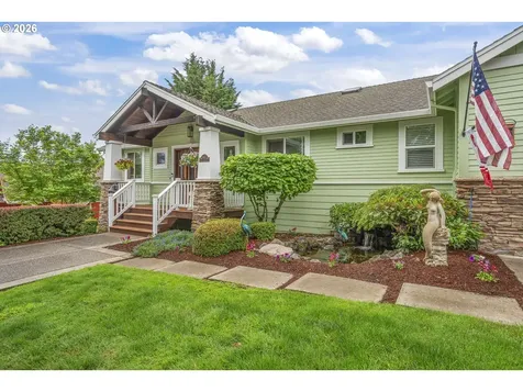 447 NW Mt Mazama Street Mcminnville OR 97128