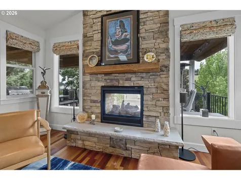 447 NW Mt Mazama Street Mcminnville OR 97128