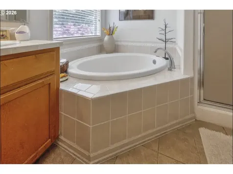 14105 NW 27th Avenue Vancouver WA 98685