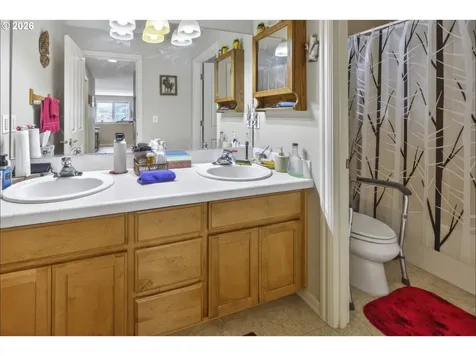 14105 NW 27th Avenue Vancouver WA 98685