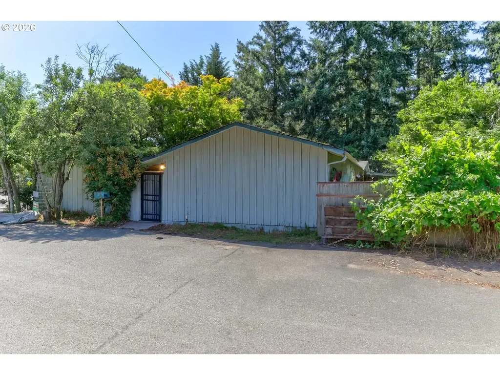 1016 S Lieser Road Vancouver WA 98664