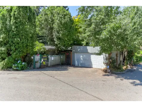 1016 S Lieser Road Vancouver WA 98664