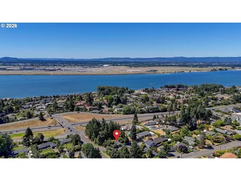 1016 S Lieser Road Vancouver WA 98664
