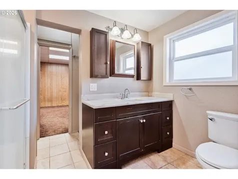 136 SW 3rd Avenue Castle Rock WA 98611