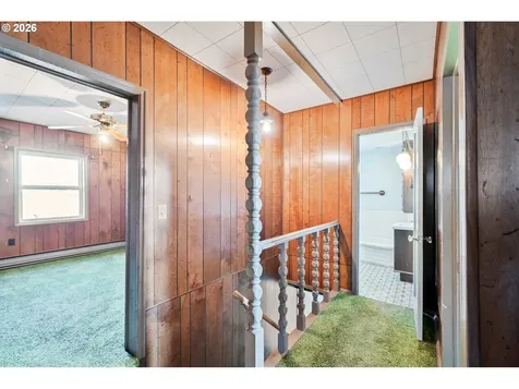 136 SW 3rd Avenue Castle Rock WA 98611