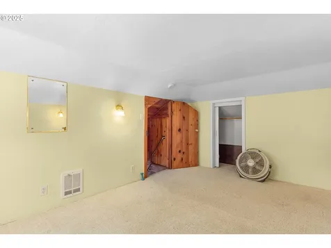 1016 W Ridgeview Court Roseburg OR 97471
