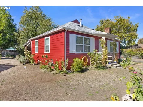 1016 W Ridgeview Court Roseburg OR 97471