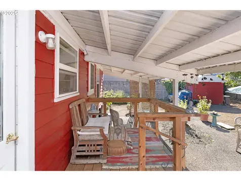 1016 W Ridgeview Court Roseburg OR 97471