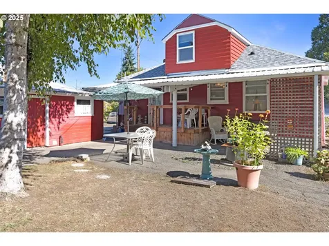 1016 W Ridgeview Court Roseburg OR 97471