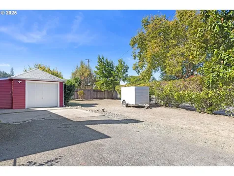 1016 W Ridgeview Court Roseburg OR 97471