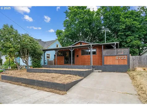 5723 SE Francis Street Portland OR 97206
