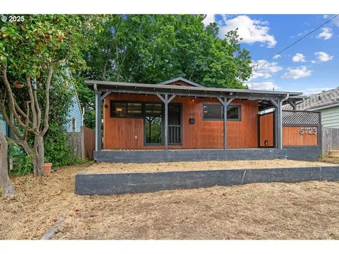 5723 SE Francis Street Portland OR 97206