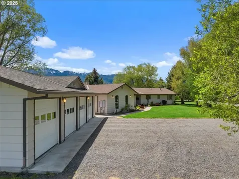 65155 Hurricane Creek Road Enterprise OR 97828